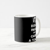 Mug Don't Panic And Carry A Towel - Towel Day May 25th (Devant droit)