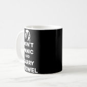 Mug Don't Panic And Carry A Towel - Towel Day May 25th (Devant gauche)