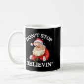Mug Don't Stop Believing Santa Funny Santa Claus Face  (Gauche)