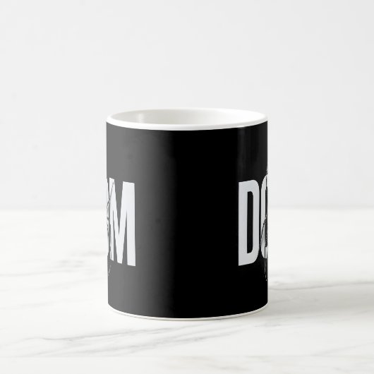 Mug Doom (Centre)