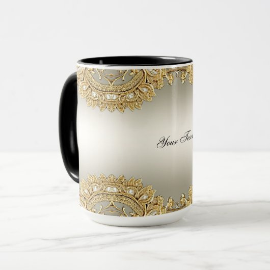 Mug doré orné (Devant gauche)