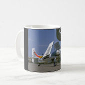Mug Douglas AD-1 Skyraider, avions pliés de Wings_WWII (Devant gauche)