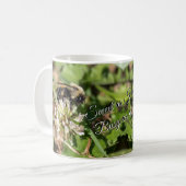 Mug Doux comme du miel, occupé comme une abeille (Devant gauche)