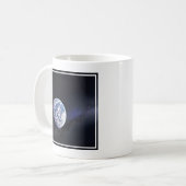 Mug Dragon Xl Spacecraft Avec Planète Terre À Distance (Devant gauche)