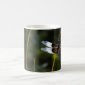 Mug Dragonfly de la veuve masculine (Centre)