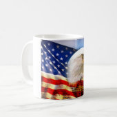 Mug Drapeau américain avec Eagle chauve (Devant gauche)