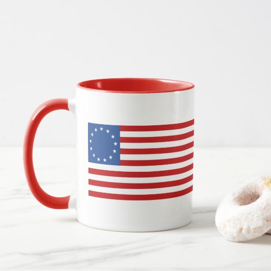 Mug Drapeau américain historique colonial Betsy Ross (Avec donut)