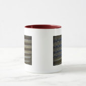 MUG DRAPEAU AMÉRICAIN PEINT SUR L'ÉTAIN ROUILLÉ (Centre)