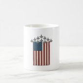 Mug Drapeau d'avion de combat patriotique Dessin de gr (Centre)