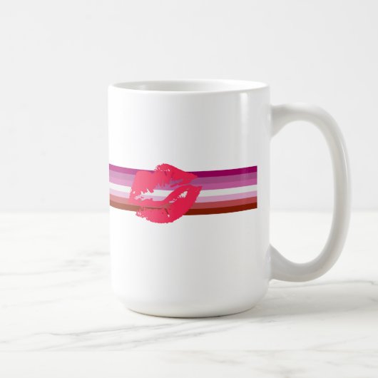 Mug Drapeau de fierté lesbienne au rouge à lèvres (Droite)