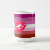 Mug Drapeau de fierté lesbienne au rouge à lèvres et l (Centre)
