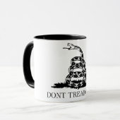 Mug Drapeau de Gadsden à serpent à sonnette : Lutte, R (Devant gauche)