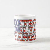 Mug Drapeau patriotique du delta du Tango (Centre)