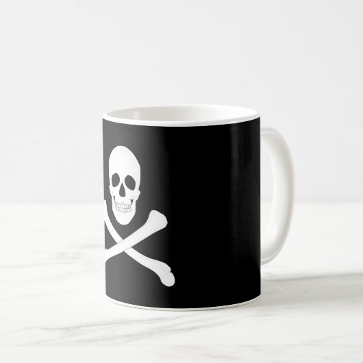 Mug Drapeau Pirate (Jolly roger) (Devant droit)