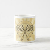 Mug Drapeaux à damier de course automobile Ligne d'arr (Centre)