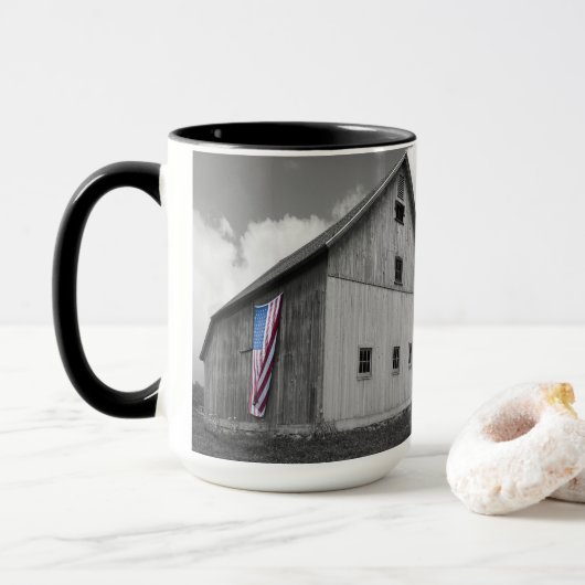 Mug Drapeaux de nos agriculteurs - Grange avec drapeau (Avec donut)