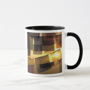 Mug Drapeaux de prière bouddhistes au coucher du solei