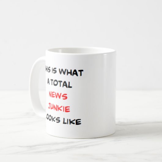 Mug drogué de nouvelles, total (Devant gauche)