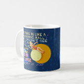 Mug Drôle américain solaire total d'éclipse le 21 août (Devant gauche)