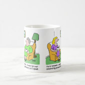 Mug Drôle Caricature de mariage sur une blague (Centre)