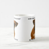 Mug Drôle Chien de boxe pas dans le commérage, mais be (Centre)