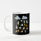Mug Drôle expression anglaise Il pleut des chats et de (Gauche)