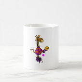 Mug Drôle Giraffe Jouer Pickleball (Centre)