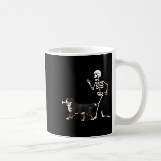 Mug Drôle Halloween Bernese Mountain Dog Et Skeleton (Droite)