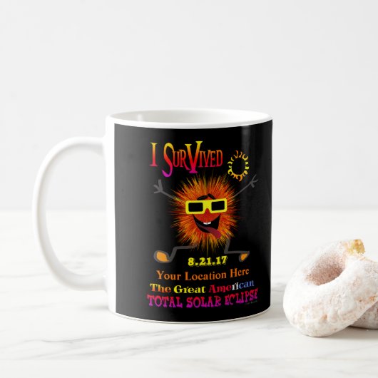 Mug Drôle J'Ai Survécu À La Grande Éclipse Solaire Amé (Avec donut)