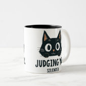 Mug drôle Jugement Chat Jugement Coupe Chat Coupes (Devant droit)