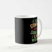 Mug Drôle Ma zone de confort sent le Whiskey (Devant droit)