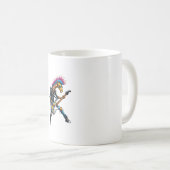 Mug Drôle Punk Giraffe, Rock'n Roll Goth Giraffe, Guit (Devant droit)