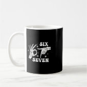 Mug Drôle Six Sept 67 Mème Gen Alpha Mains de squelett (Gauche)