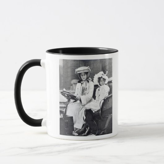 Mug Duchesse de Millicent de Sutherland et sa fille (Gauche)