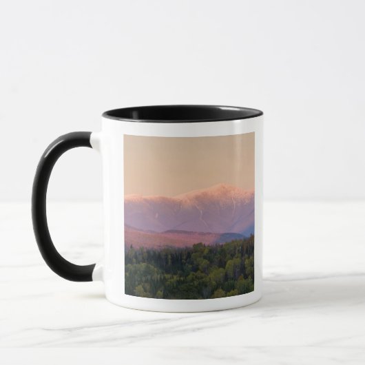 Mug Dusk et le Mont Washington dans le nouveau Hampshi (Gauche)