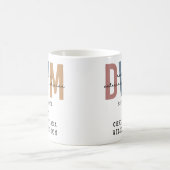 Mug DVM personnalisé Docteur en médecine vétérinaire C (Centre)