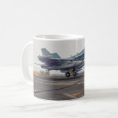 MUG EA-18G GROWLER (Devant gauche)