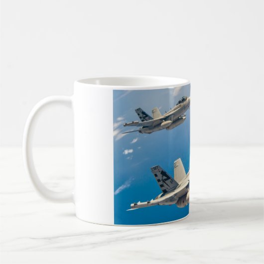 MUG EA-18G GROWLER (Gauche)
