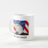 Mug Eagle chauve patriotique et drapeau américain (Devant gauche)