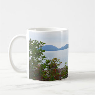 Mug Eagle Lake et feuilles d'érable rouges I