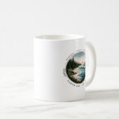 Mug Earth Day Emblem – Nature Landscape Circle Design (Devant droit)