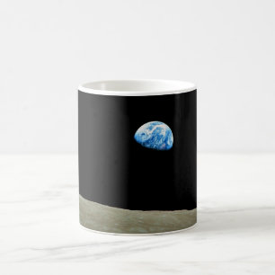 Mug Earthrise pris par la mission d'Apollo 8