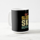 Mug Eat Sleep Ski Repeat Skiing Skier Funny Lover Pois (Devant gauche)