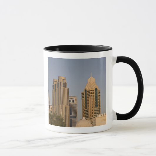 Mug EAU, Dubaï. Minaret de la mosquée d'Al Wasl, avec (Droite)