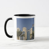 Mug EAU, Dubaï. Tours de la résidence Jumeirah Beach (Gauche)