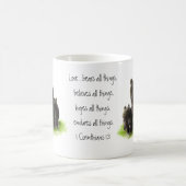 Mug Écriture 1 Corinthiens 13:4 L'amour est (Centre)