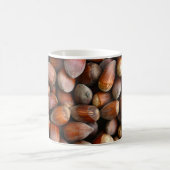 Mug écrous mûrs de motif de fruit de nourriture de (Centre)