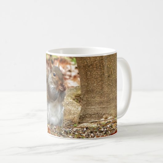 Mug Écureuil affamé (Devant droit)