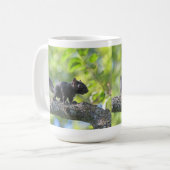 Mug Écureuil noir de bébé (Devant gauche)