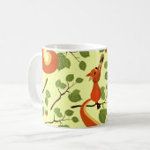 Mug Écureuil rouge dans des branches noisettes. (Devant gauche)